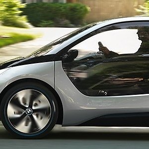 BMW переходит на экологически чистые автомобили, используя стандарты ИСО