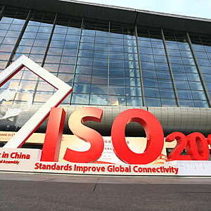 Эксперты, разрабатывающие стандарт ISO 14001, выиграли премию за высокий уровень технического развития
